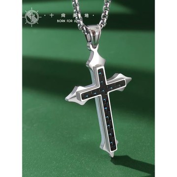 時尚鈦鋼十字架項鏈男士潮人款纖維格吊墜男朋友生日歐美掛件禮物