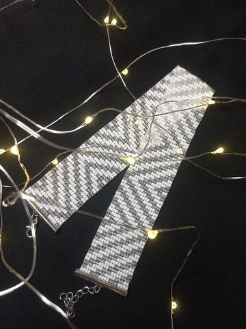 頸圈 白色與透明珠飾 手工飾品