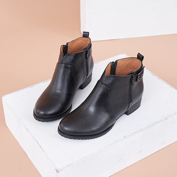 內外全皮_V口雙拉鍊平底短靴 黑色