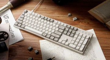 Keychron C2 Pro 8K RGB Backlight 有線機械鍵盤