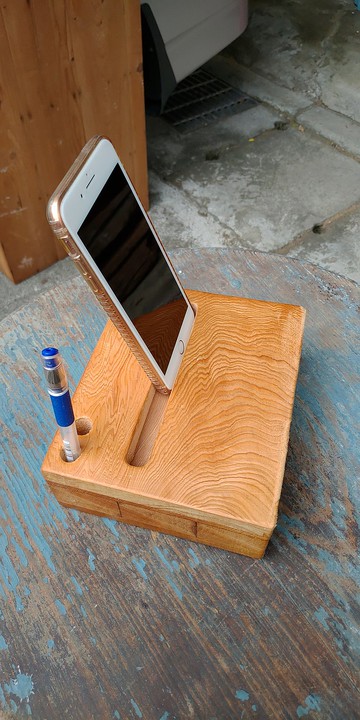 P2台灣檜木手機擴音座、名片座、筆座17公分x14.5公分x6公分