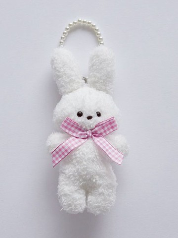 暖暖小兔格紋緞帶串珠吊飾(08000471900) - Maison de FLEUR