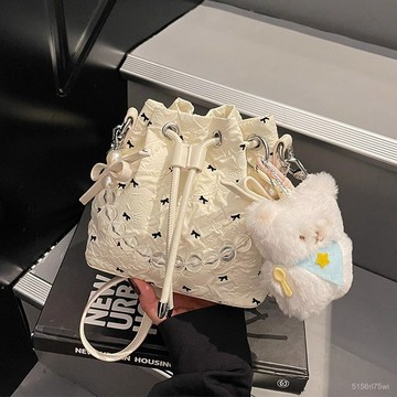 💛水桶包💛2025新款女包休閒日常甜美印花洋氣質感百搭手提斜挎包爆款水桶包