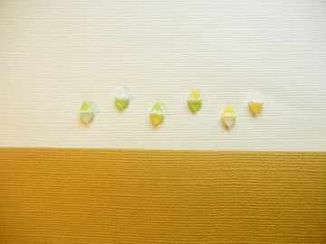 *coucoubird*撞色可愛耳環/黃綠