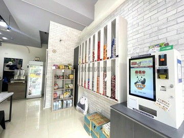 近橋科｜聯上峰景｜雙衛浴雙陽台漂亮樓店+平車｜高雄市楠梓區卓越路