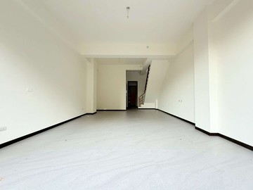 大里雙車5套電梯別墅｜台中市大里區福大路