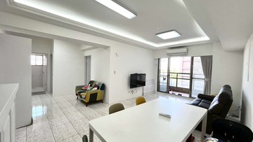 娜)衛武營/鳳新學區/綠視界優質大樓/美四房四房｜高雄市鳳山區新強路