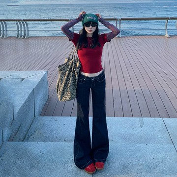 美式復古深藍色微喇叭牛仔褲女秋冬新款低腰修身垂感百搭拖地褲潮鑫弘-素時衣櫥