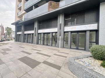 楠梓右昌/華尚ART 全新挑高金店面＋平車  86｜高雄市楠梓區三山街