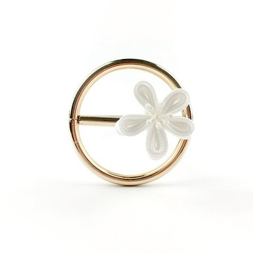 Kaika Ato / 花之櫻-尊爵白 / 日式和風布花 / つまみ細工 花簪