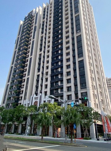 █五甲瑞隆｜保泰一品｜全新未住裝潢三房+平面大車位｜高雄市鳳山區保泰路