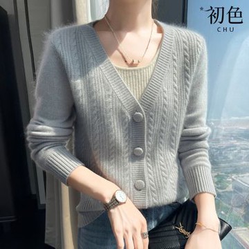 初色 簡約純色毛呢修身深V領包扣長袖針織衫毛衣上衣女上衣-共6色-15706(F可選)