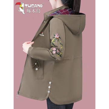 啄木鳥品牌風衣外套女中長款2025新款春秋款休閑媽媽秋冬加絨上衣