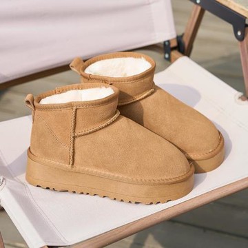 周冬雨同款雪地靴加絨保暖增高新款面包鞋時尚短筒厚底冬季棉鞋女