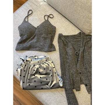 韓版純欲帶胸墊睡衣女2024春秋新款吊帶開衫長褲大碼家居服三件套