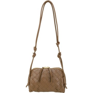 BOTTEGA VENETA 寶緹嘉 BV Concert 編織羊皮拉鍊手拿 斜背包(棕色)