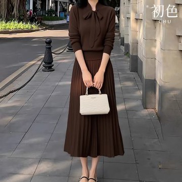 初色 簡約休閒蝴蝶結立領七分袖長袖上衣女上衣+百褶半身裙中長裙長裙套裝-棕色-15914(F可選)