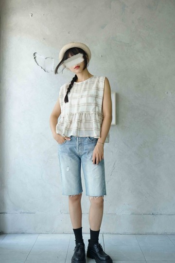 尋寶古著-Levis501w28 刷白淺藍中性五分牛仔褲