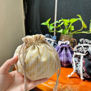 From2j4手工布包_好運來小福袋