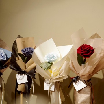 【遇見恆久】一心一意單朵進口永生玫瑰花束 情人節花束 共4款