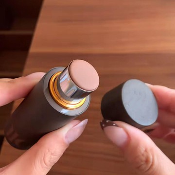 ✨臺灣出貨✨五官立體骨相美女這支多用棒真是信手拈來!全臉修容眼影腮紅適配