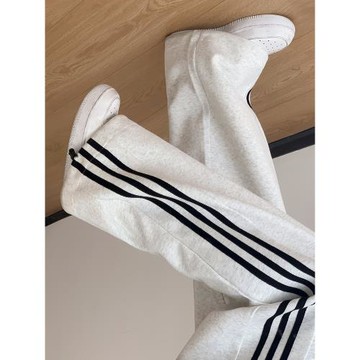 三條杠衛褲女春秋季2026新款寬松闊腿直筒褲白灰色休閑條紋運動褲