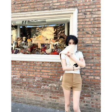 @uniken【臀型優化】秋冬辣妹顯瘦高腰短褲女修身加厚毛呢外穿
