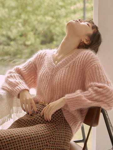 毛衣女秋冬慵懶風設計感小眾上衣寬松外穿馬海毛針織衫年新款