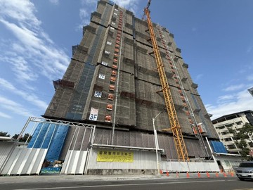 獨家~國泰頤河｜高樓層邊間3房平車｜校園景觀｜高雄市三民區建國三路