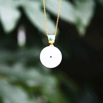 白玉鍍18K金平安扣吊墜復古優雅時尚宮廷風磨砂質感大氣項鏈女款