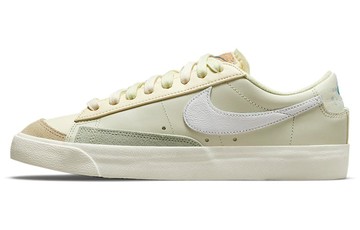 WMNS BLAZER LOW 77 SEA GLASS