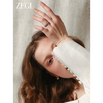 ZENGLIU滿天星戒指女小眾設計秋冬輕奢高級感玫瑰金鈦鋼食指素戒