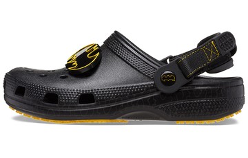 DC COMICS X CLASSIC SR CLOG BATMAN