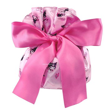 小禮堂 酷洛米  緞面蝴蝶結造型束口袋 (#世界クロミ化計画)