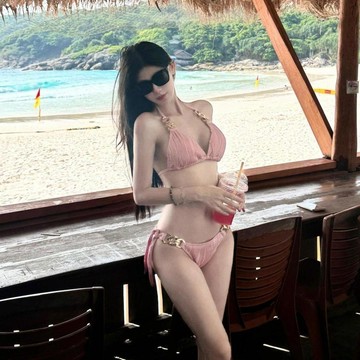 女泳衣 泳裝 比基尼 造型感兩件式 顯瘦修身 適合海邊玩水 泳池渡假 溫泉泡湯與旅行拍照穿搭