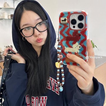 由里公園ins可愛不規則條紋涂鴉小狗掛鏈適用17pro蘋果17ProMax手機殼iPhone16全包17新款14Promax保護套15女