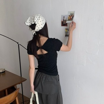 ISA_雙面顏值 壓褶皺皺感縷空扭結上衣_64098