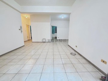 東區惠宇建設一手屋．入門玄關大三房二樓美公寓｜台中市東區自強南街