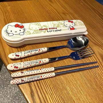 臺灣出貨🎊ins叮噹貓餐具不鏽鋼筷子kitty貓勺子叉子學生家用套裝便攜三件套平價推薦🧨