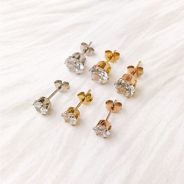【SK飾品】多尺寸 白鑽六爪鈦鋼耳環(一對價錢)【820825】單鑽耳環/短款耳環/中性耳環
