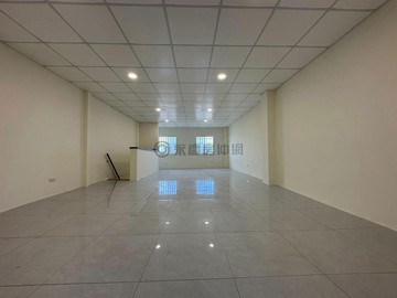 龍潭近龍科孝親整新4房門前有露臺可方便停車透天｜桃園市龍潭區梅龍一街
