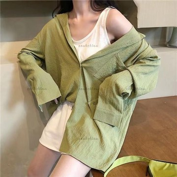 夏季必備💦夏季大尺碼防曬衣女 防曬外套 夏季透氣開衫翻曬外套 韓版ins襯衫 寬鬆女款薄襯衣 超透氣防曬衣