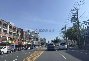 高雄市⚝楠梓區⚝藍昌路⚝家樂福⚝收租大店面｜高雄市楠梓區藍昌路