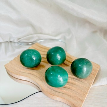 🔮 天然水晶滾石 綠東陵 約2.7cm 招財 聚財石 穩定情緒 提升專注 天然水晶滾石 擺件滾石 水晶 綠東陵滾石