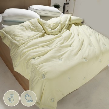 【寢室安居】韓國廣藏市場Songhwa高級刺繡水洗四季被2.3kg-雙人200*230cm-奶油黃貓咪款（韓國棉被/抗塵蹣/可機洗/韓國被）_廠商直送