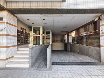 南陽雙公園四房一樓美廈附平車｜台中市豐原區永康路