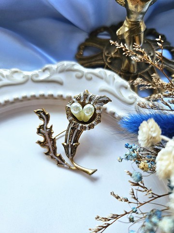 西班牙大馬士革珍珠花苞蕨葉胸針Damascening西洋古董飾品