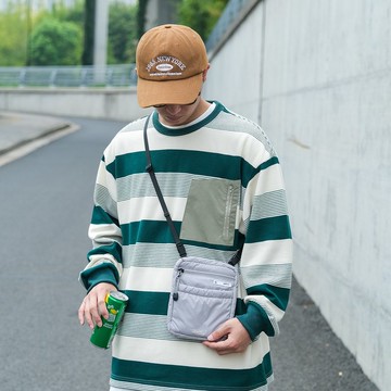 空氣系列 秋冬工裝風斜挎包 側背包 手機收納包 煙灰色