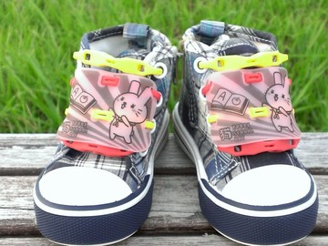 『ROBOX機盒貓』聯名混色限量款--淇淇兔(櫻花粉)&戲鞋帶(雞蛋黃+楓葉紅)