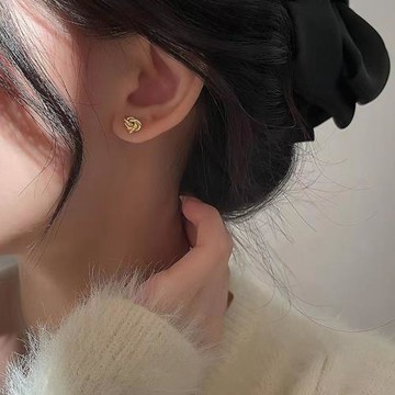 德信925純銀耳釘女輕奢高級感2022年新款潮耳飾打結小眾設計耳環